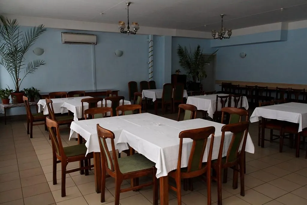Saturn Hotel Киев
